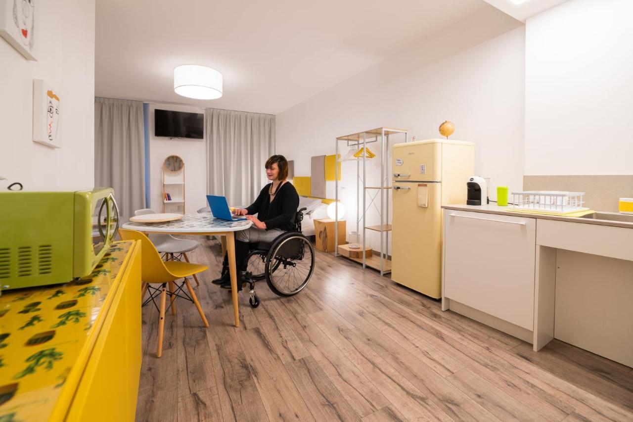 Mama Apartments Riva del Garda Exterior photo