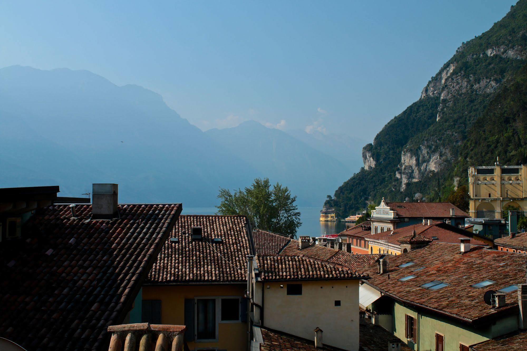 Mama Apartments Riva del Garda Exterior photo